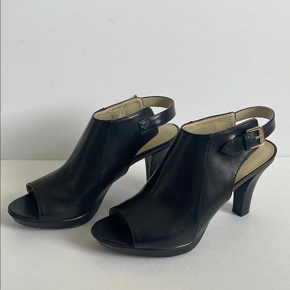 Naturalizer N5 Comfort Distant‎ Heeled Sandals Size 7.5